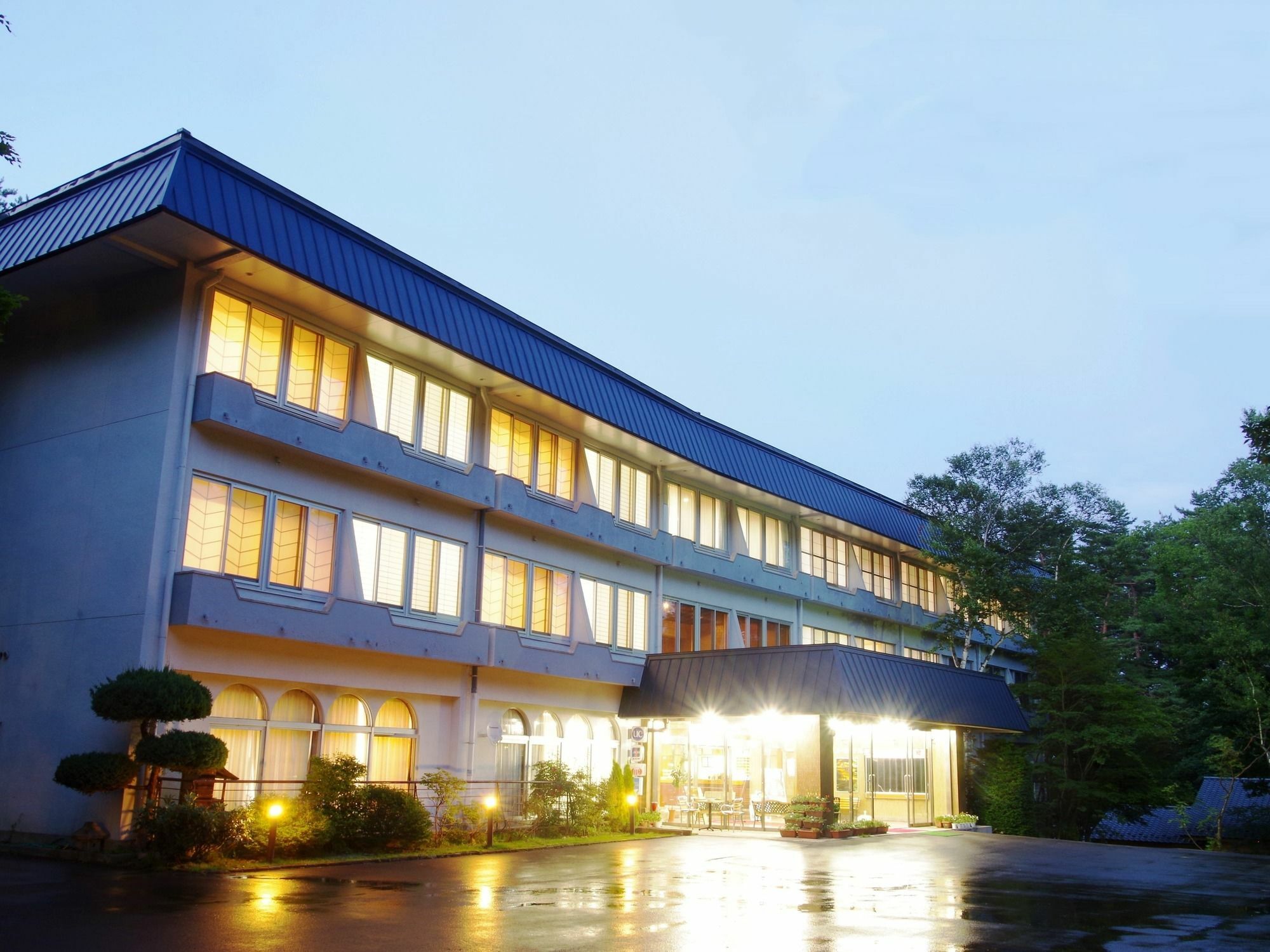 Kusatsu Skyland Hotel Exterior foto
